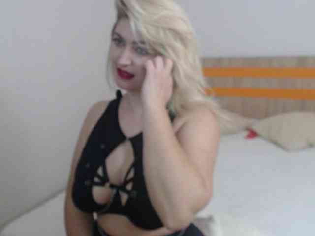 ElizabethRaegan webcam