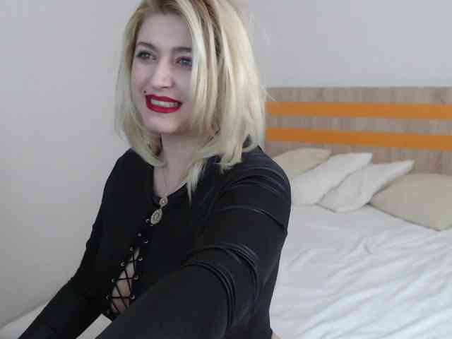 ElizabethRaegan webcam