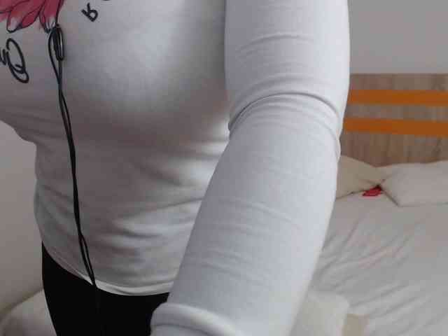 ElizabethRaegan webcam