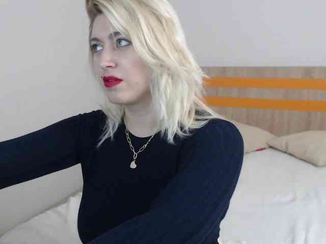 ElizabethRaegan webcam