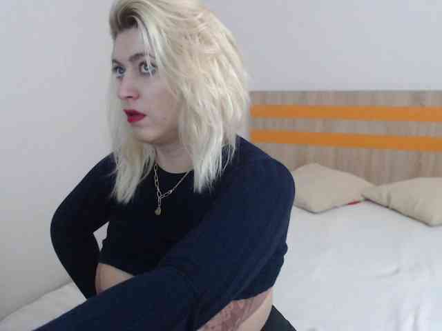 ElizabethRaegan webcam