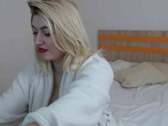 ElizabethRaegan webcam