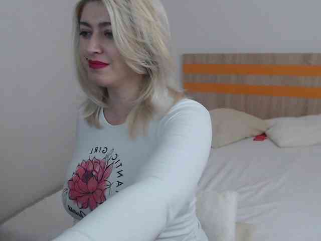 ElizabethRaegan webcam