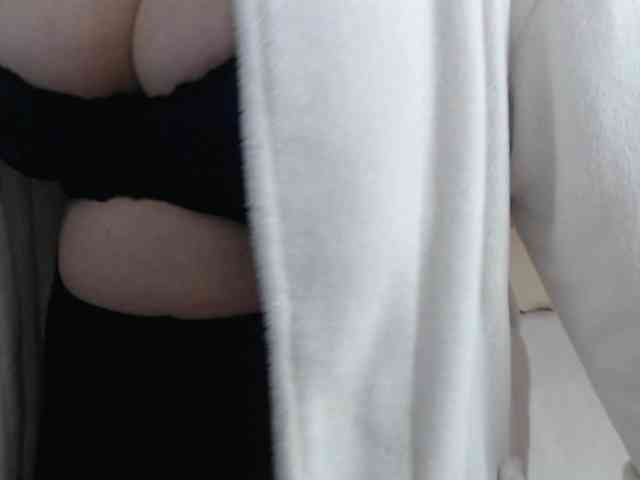 ElizabethRaegan webcam