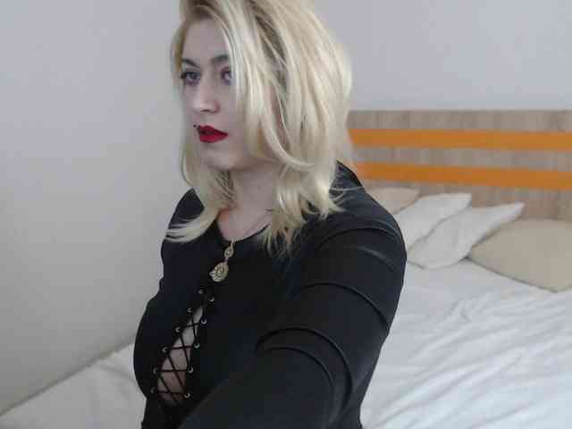 ElizabethRaegan webcam