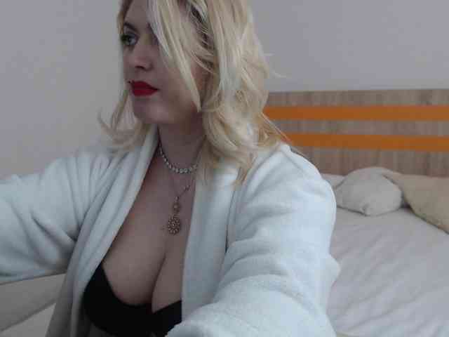 ElizabethRaegan webcam