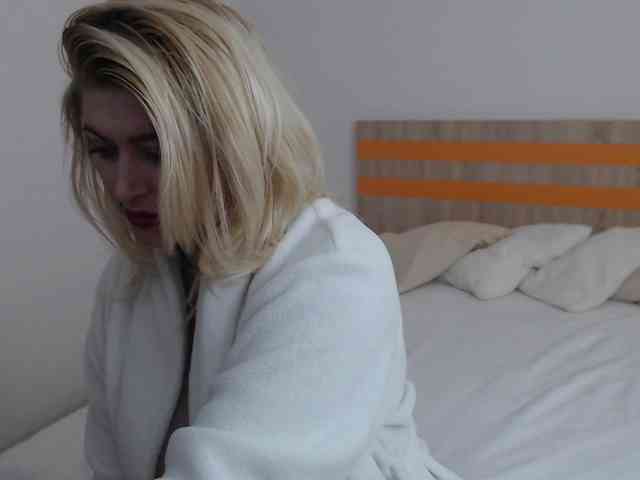 ElizabethRaegan webcam