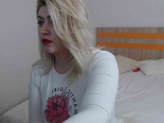 ElizabethRaegan webcam