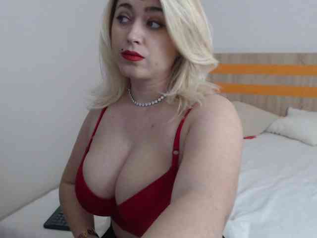 ElizabethRaegan webcam