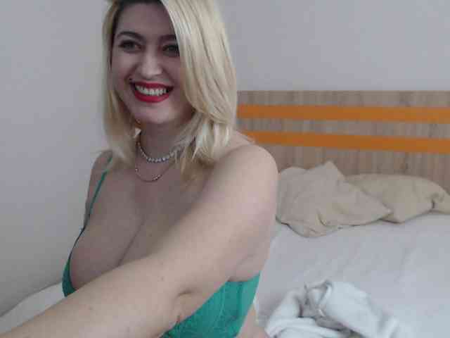 ElizabethRaegan webcam