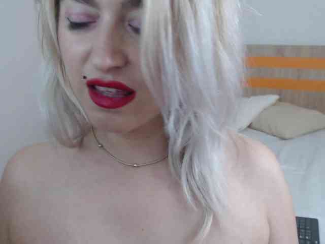 ElizabethRaegan webcam
