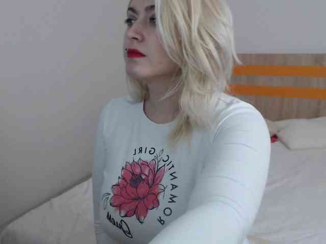 ElizabethRaegan webcam