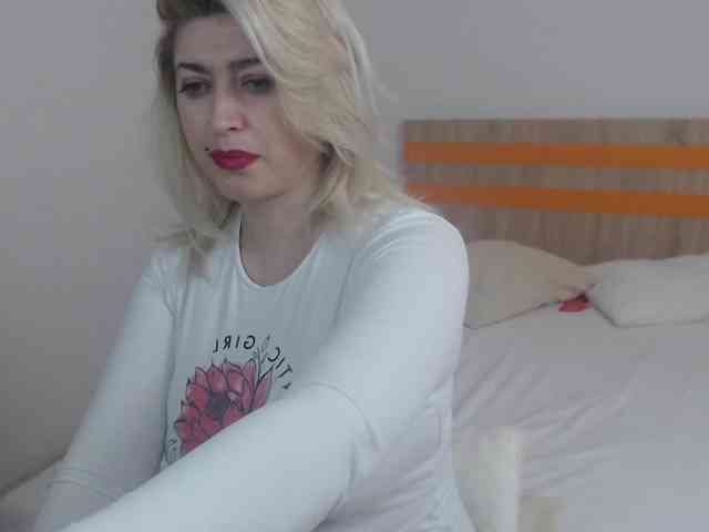 ElizabethRaegan webcam