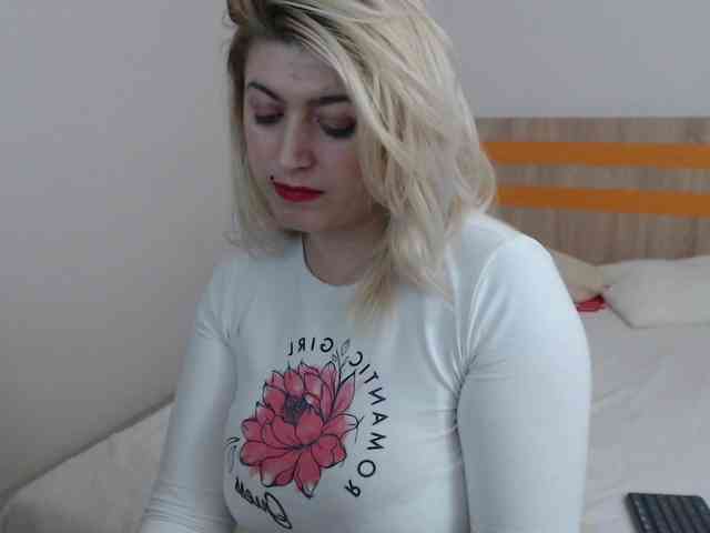 ElizabethRaegan webcam