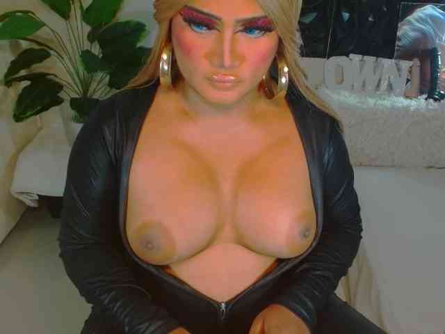 alwinamistress Live Webcam on BongaCams