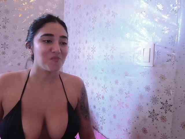 Модель: Caroline12