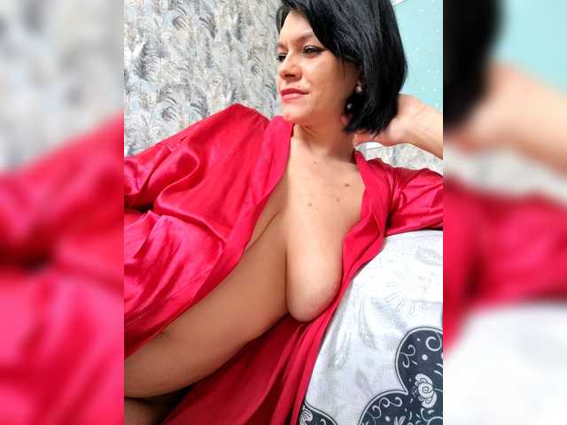 Lois-Lorrie from BongaCams is Freechat