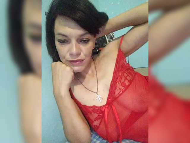  Lois-Lorrie chat room