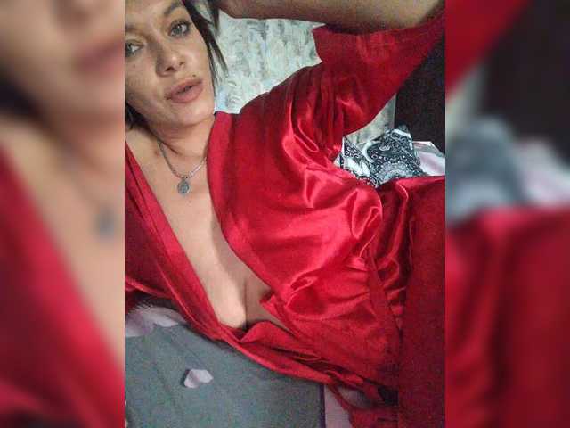 Lois-Lorrie from BongaCams is Freechat