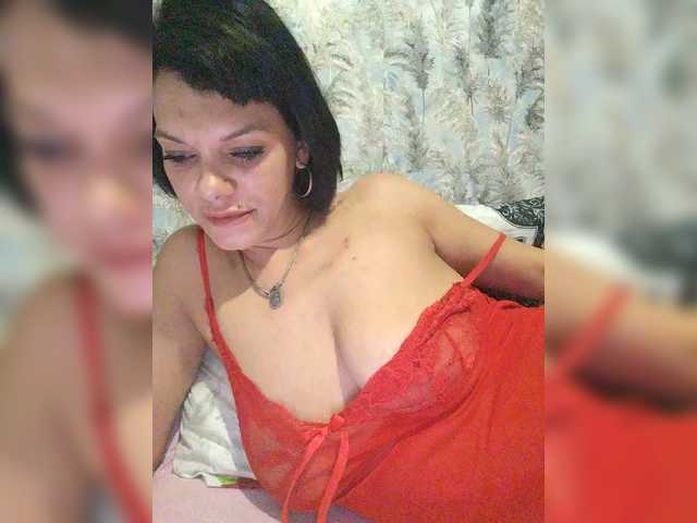 Discover BongaCams's Lois-Lorrie Lois-Lorrie from BongaCams