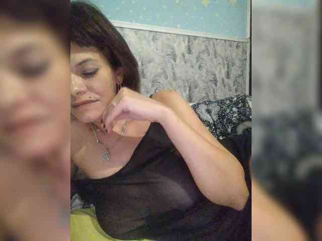 Lois-Lorrie webcam