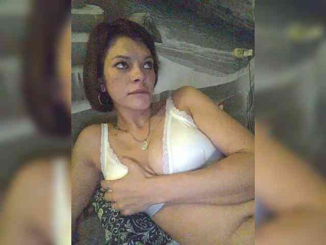 Lois-Lorrie webcam