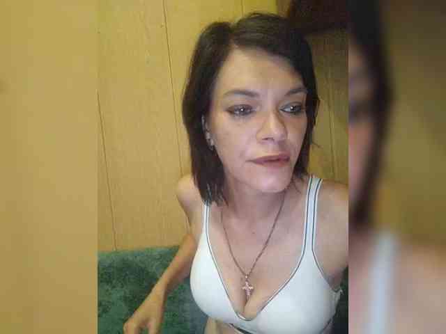 Lois-Lorrie webcam