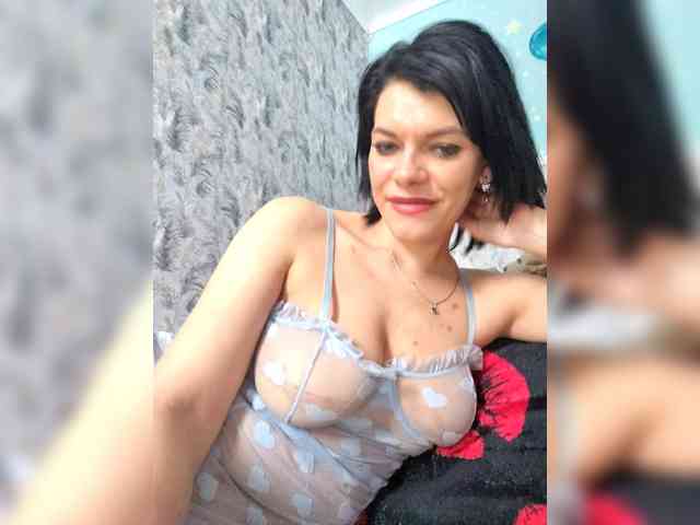 Lois-Lorrie Lois-Lorrie