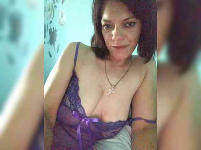 Lois-Lorrie webcam
