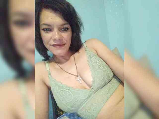 camsex chat Lois-Lorrie