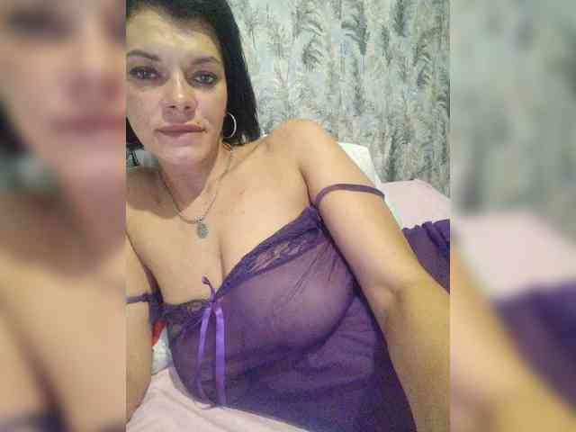 Lois-Lorrie webcam