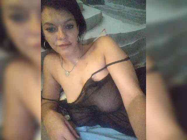Lois-Lorrie webcam
