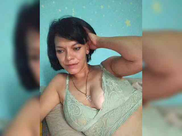 Lois-Lorrie webcam