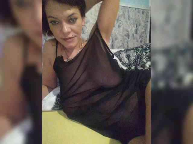 Lois-Lorrie webcam