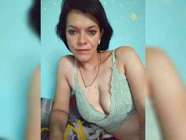 Lois-Lorrie webcam