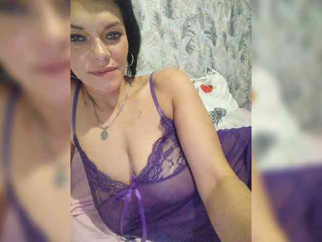 Lois-Lorrie webcam