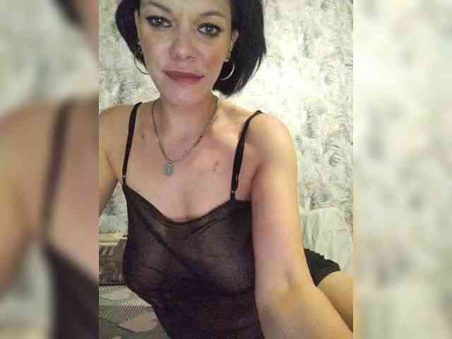 Lois-Lorrie Live Webcam on BongaCams