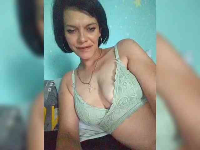 Lois-Lorrie webcam