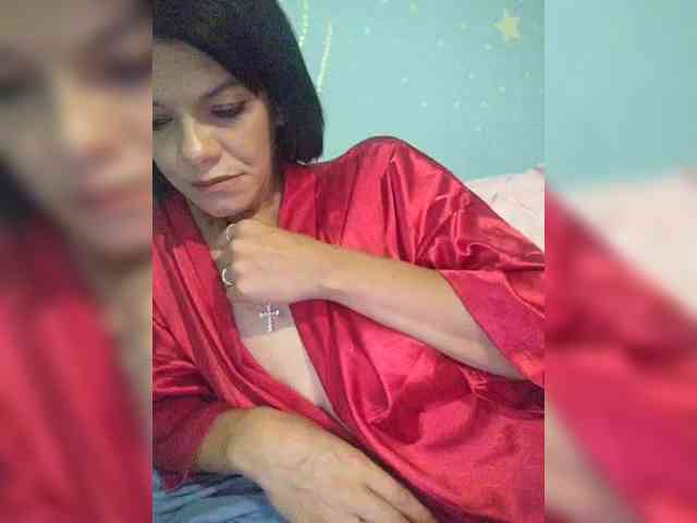 Lois-Lorrie webcam