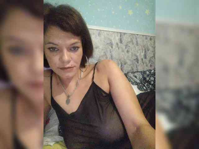 Lois-Lorrie webcam