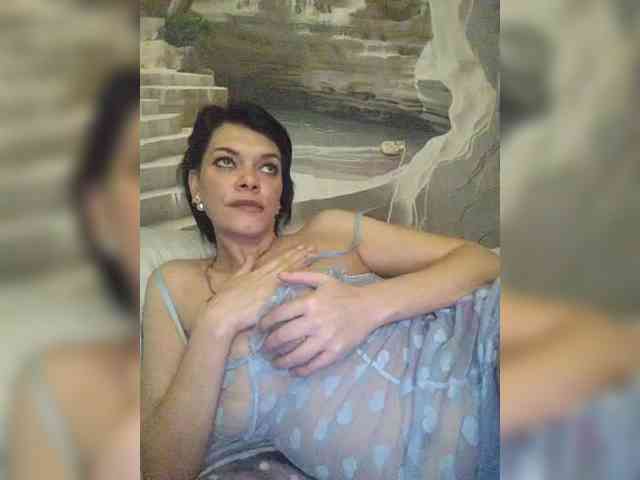 Lois-Lorrie Lois-Lorrie