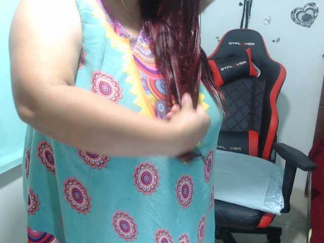 CamilaSexHot's BongaCams show and profile