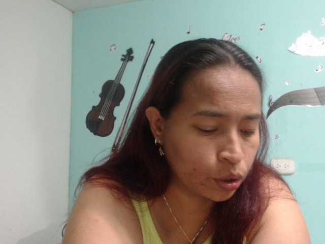 CamilaSexHot's BongaCams show and profile