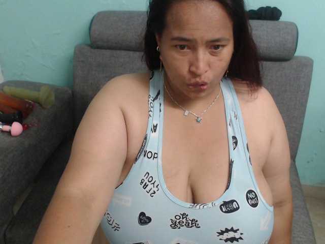 CamilaSexHot's BongaCams show and profile