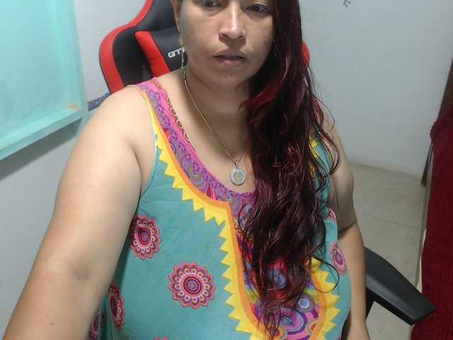 CamilaSexHot's BongaCams show and profile