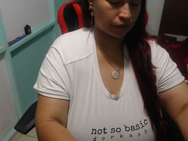  CamilaSexHot chat room