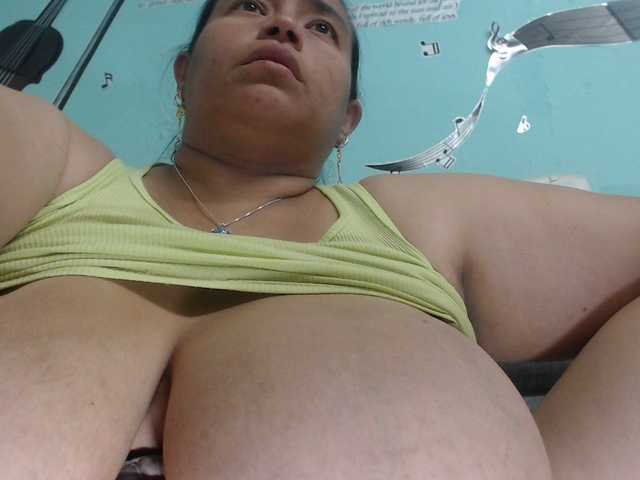 CamilaSexHot's BongaCams show and profile