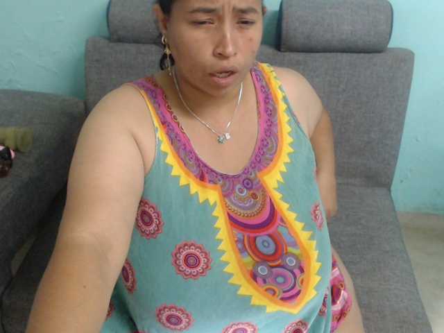 CamilaSexHot's BongaCams show and profile