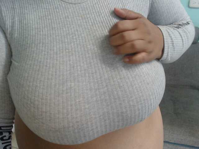 CamilaSexHot's BongaCams show and profile