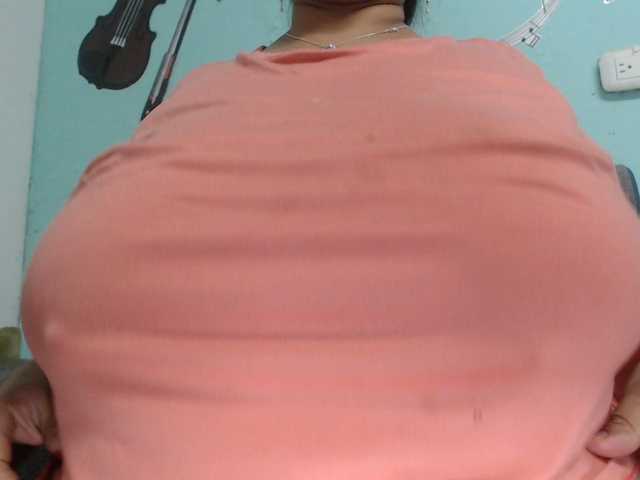 CamilaSexHot's BongaCams show and profile